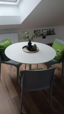 Ein Sitzbereich in der Unterkunft Ferienhaus am Wald
