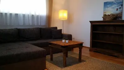 Ein Sitzbereich in der Unterkunft Gästewohnungen Enztal