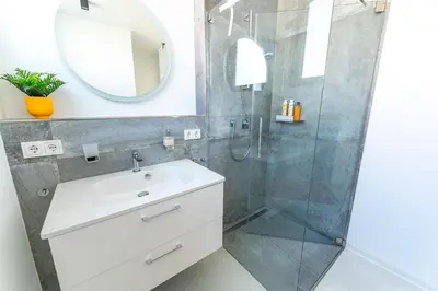 Ein Badezimmer in der Unterkunft Seiches Komfort Ferienwohnung