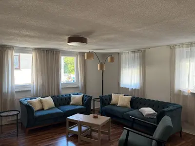 Ein Sitzbereich in der Unterkunft Ferienwohnung Neckarperle