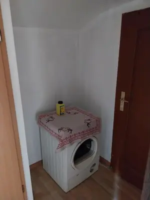 Ein Bett oder Betten in einem Zimmer der Unterkunft 2 Zimmer Monteur- und Ferienwohnung mit kleinen Wintergarten