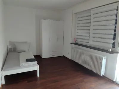 Ein Bett oder Betten in einem Zimmer der Unterkunft Unterkunft REHBERG Zimmer I