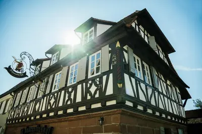 Das Gebäude in dem sich das Hotel befindet