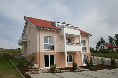 Das Gebäude in dem sich die Ferienwohnung befindet