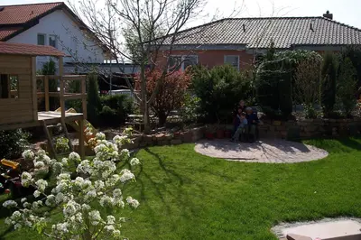 Ein Garten an der Unterkunft Ferienwohnung Kugel