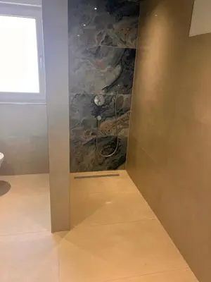 Ein Badezimmer in der Unterkunft Müslüm Offenbach