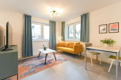 Ein Sitzbereich in der Unterkunft Studio Bergstrasse 2 PAX NEU Parkplatz