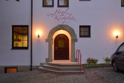 Das Gebäude in dem sich das Hotel befindet
