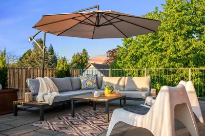 Ein Sitzbereich in der Unterkunft LubuNest l Terrasse mit Grill & eigenem Parkplatz