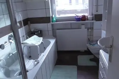 Ein Badezimmer in der Unterkunft NEU! Ferienwohnung Unterfranken