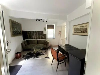 Ein Sitzbereich in der Unterkunft Apartment in Heidelberg's Altstadt - City Tax inklusive