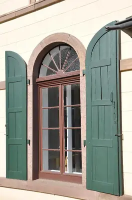 Eine Fassade oder ein Eingang zu Gästehaus stuttgART36