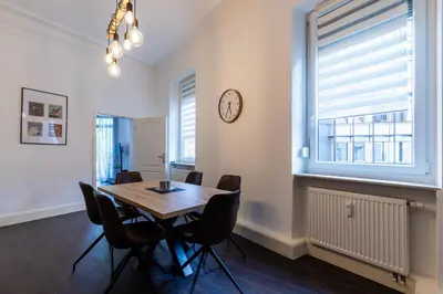 Grundriss der Unterkunft Zentral gelegenes 3 Schlafzimmer - Apartment mit Einzelbetten bis 7 Personen