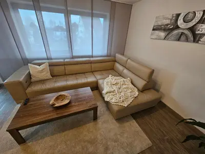 Ein Sitzbereich in der Unterkunft Hardy's Apartment Stuttgart