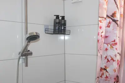 Ein Badezimmer in der Unterkunft Wunderschöne 3-Zimmer Hilton Appartment Style - Ideal for Business and Family Trips