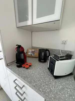 Küche/Küchenzeile in der Unterkunft Stay COZY - TOP LAGE - Kingsize Betten - Parkplatz - Balkon - Netflix