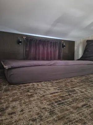 Ein Sitzbereich in der Unterkunft Tiny House Urlaub Übernachtung