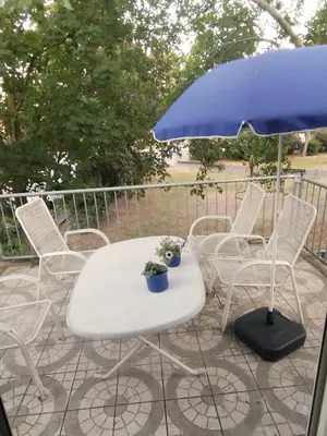 Ein Patio oder anderer Außenbereich in der Unterkunft Massage studio-spa