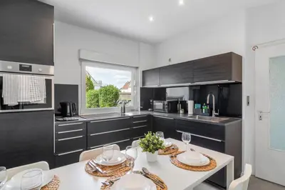 Küche/Küchenzeile in der Unterkunft RU01 Wohnung mit Terrasse!