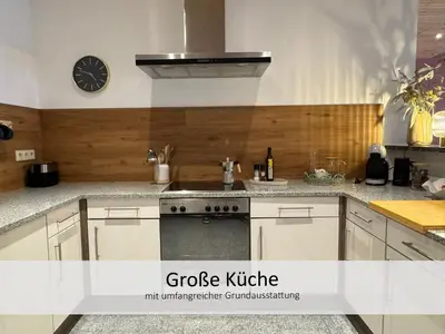 Küche/Küchenzeile in der Unterkunft Urban Hideaway Rastatt by Gassling Homes