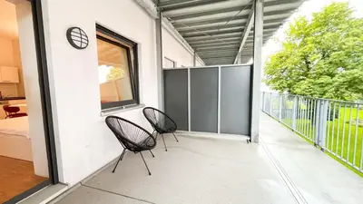 Ein Balkon oder eine Terrasse in der Unterkunft Stylisches Business Apartment nähe Bildungscampus Heilbronn