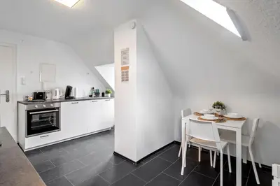Küche/Küchenzeile in der Unterkunft RU03 Wohnung in Rüsselsheim!