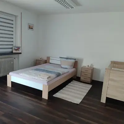 J&V Zimmer II Walldürn