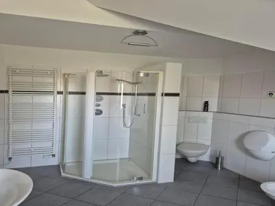 Grundriss der Unterkunft Stilvoll am Wald wohnen 115 qm Office citynah