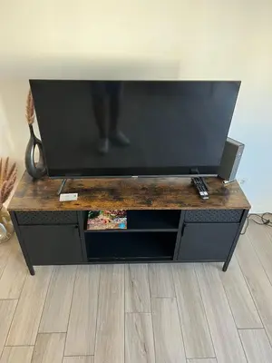 TV/Unterhaltungsangebot in der Unterkunft Monteurwohnung Pforzheim mit Balkon - QuartierPro