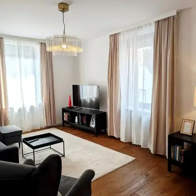Suite D