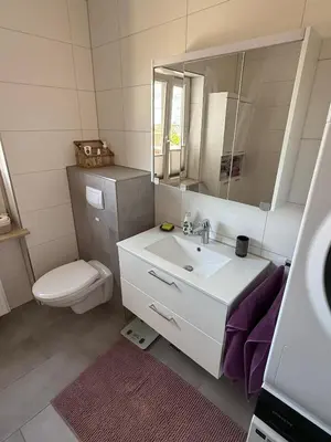 Ein Badezimmer in der Unterkunft Stilvolle Wohnung mit Parkplatz