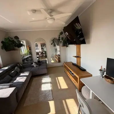 Stilvolle Wohnung mit Parkplatz
