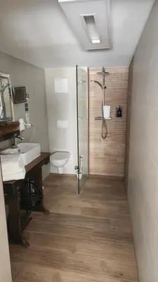 Ein Badezimmer in der Unterkunft Beim Alfred