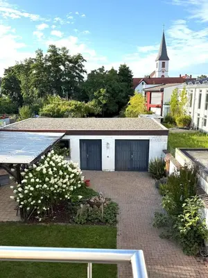 Ein Garten an der Unterkunft Ihre Pfalz-Auszeit, neu mit Stil, Balkon und Traumgarten