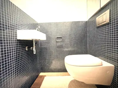 Ein Badezimmer in der Unterkunft House of Art
