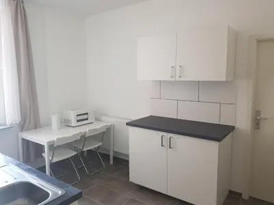 Küche/Küchenzeile in der Unterkunft Bockstalstr 59a 10b