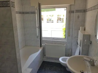 Ein Badezimmer in der Unterkunft Bockstalstr 59a 20b