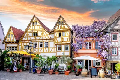 Das Gebäude in dem sich das Privatzimmer befindet