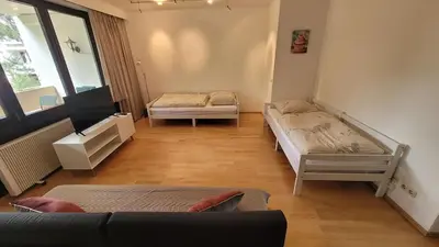 Ein Sitzbereich in der Unterkunft Bright & Cozy Apartment in Mainaschaff