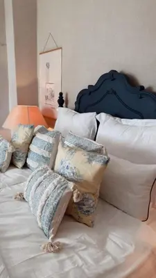 Ein Bett oder Betten in einem Zimmer der Unterkunft La!Maison am Rhein