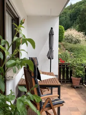 Ein Garten an der Unterkunft Ferienwohnung Meyerhöfer