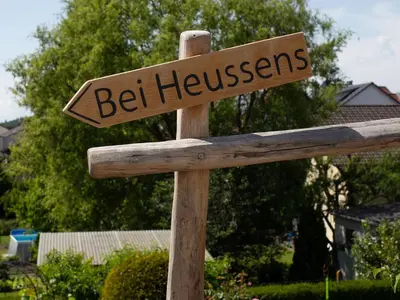 Ein Zertifikat, Auszeichnung, Logo oder anderes Dokument, das in der Unterkunft Bei Heussens ausgestellt ist