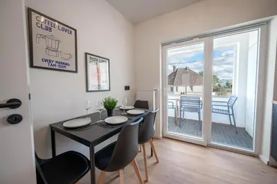 Grundriss der Unterkunft Malu Rooms - Attraktive Lage, Balkon, SmartTv, 24h Checkin, Waschmaschine,