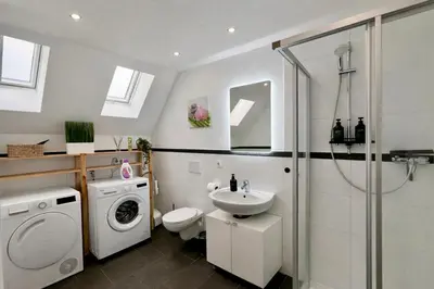 Ein Badezimmer in der Unterkunft WINETIME - Apartment Sankt Martin für 2 Personen im Zentrum Luftkurort an der südlichen Weinstraße zwischen Neustadt und Landau