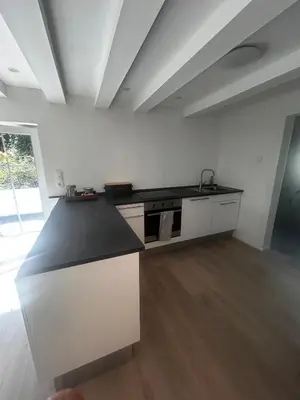 Küche/Küchenzeile in der Unterkunft das HAUS
