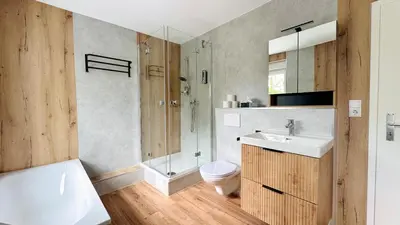 Küche/Küchenzeile in der Unterkunft 2-Zimmer-Wohnung-Küche-Bad-Terrasse, Bahnhofsnähe