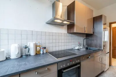 Küche/Küchenzeile in der Unterkunft Am Pfälzerplatz - 3 Zimmer und 6 Betten