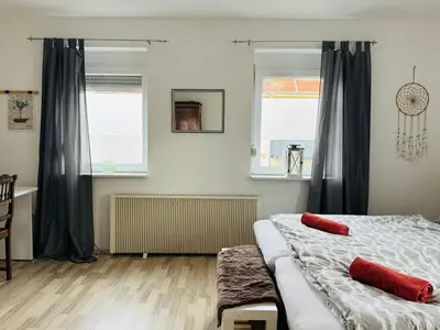 Ein Bett oder Betten in einem Zimmer der Unterkunft Forest Nest Huchenfeld OG