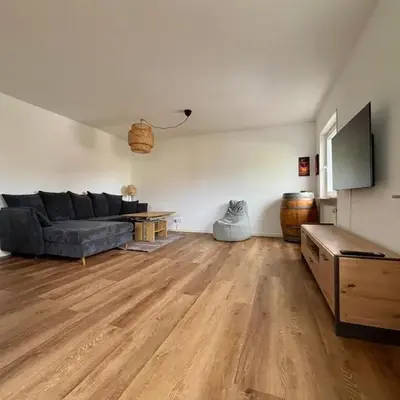 StayPfalz Apartment - 3 Zimmer & Parkplatz