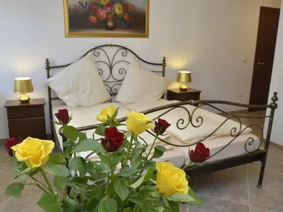Ein Bett oder Betten in einem Zimmer der Unterkunft Hotel Restaurant La Corona